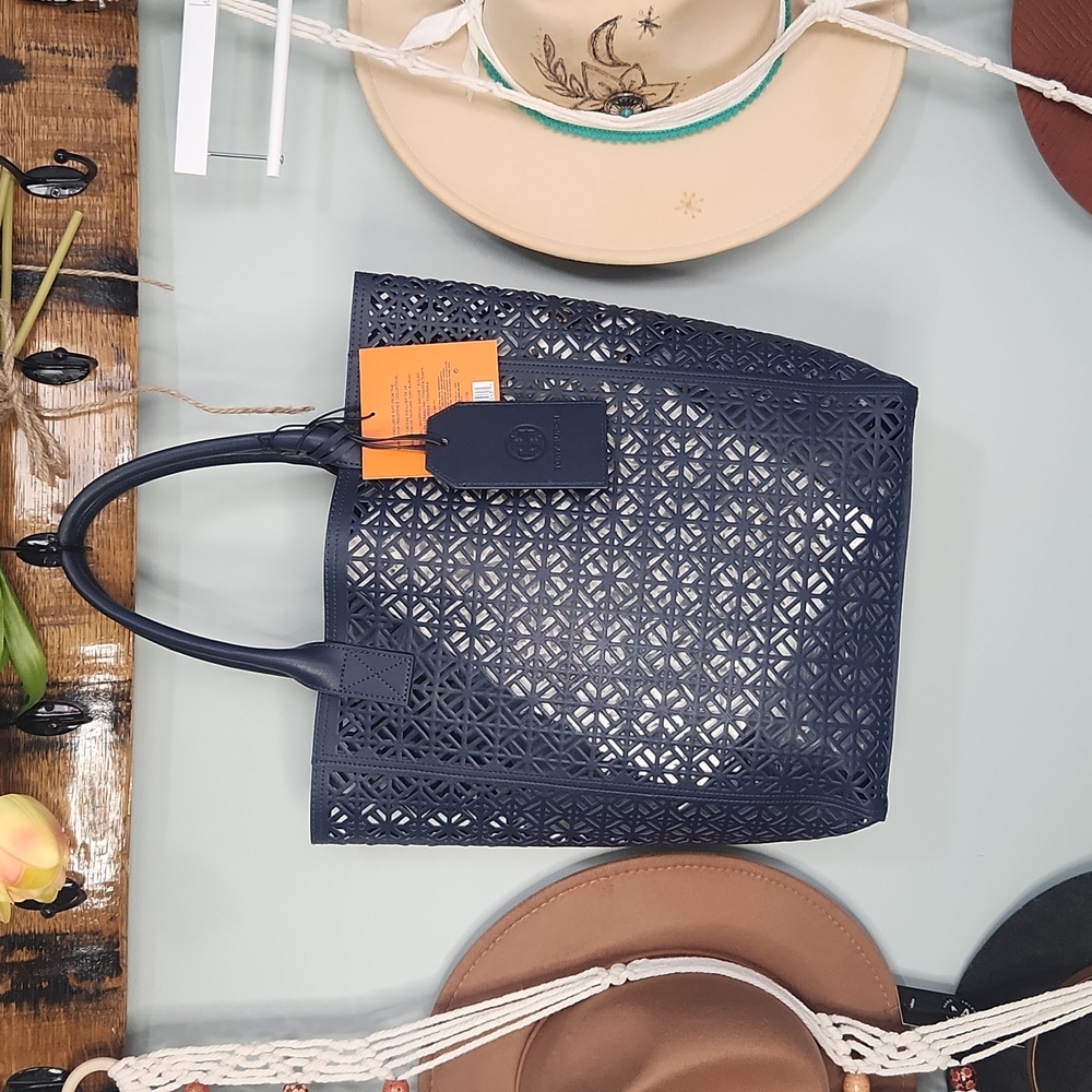 Tory Burch Perforated Navy Lace Weekender Tote Bag NWT - Picture 3 of 8